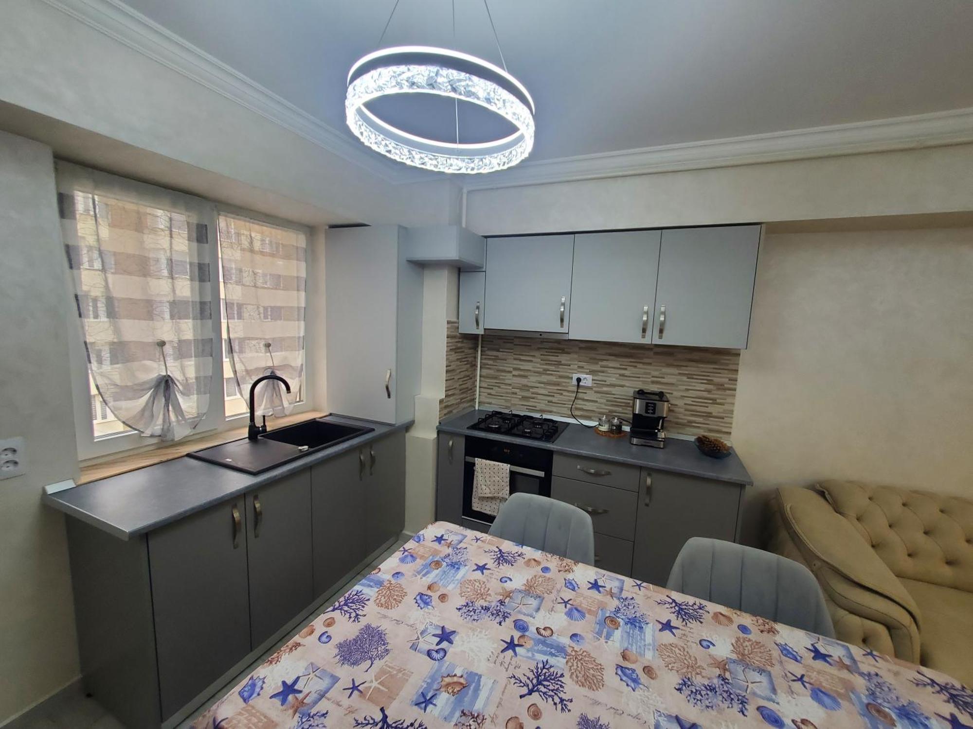 Luxury Apartament Bacovia บาเคา ภายนอก รูปภาพ