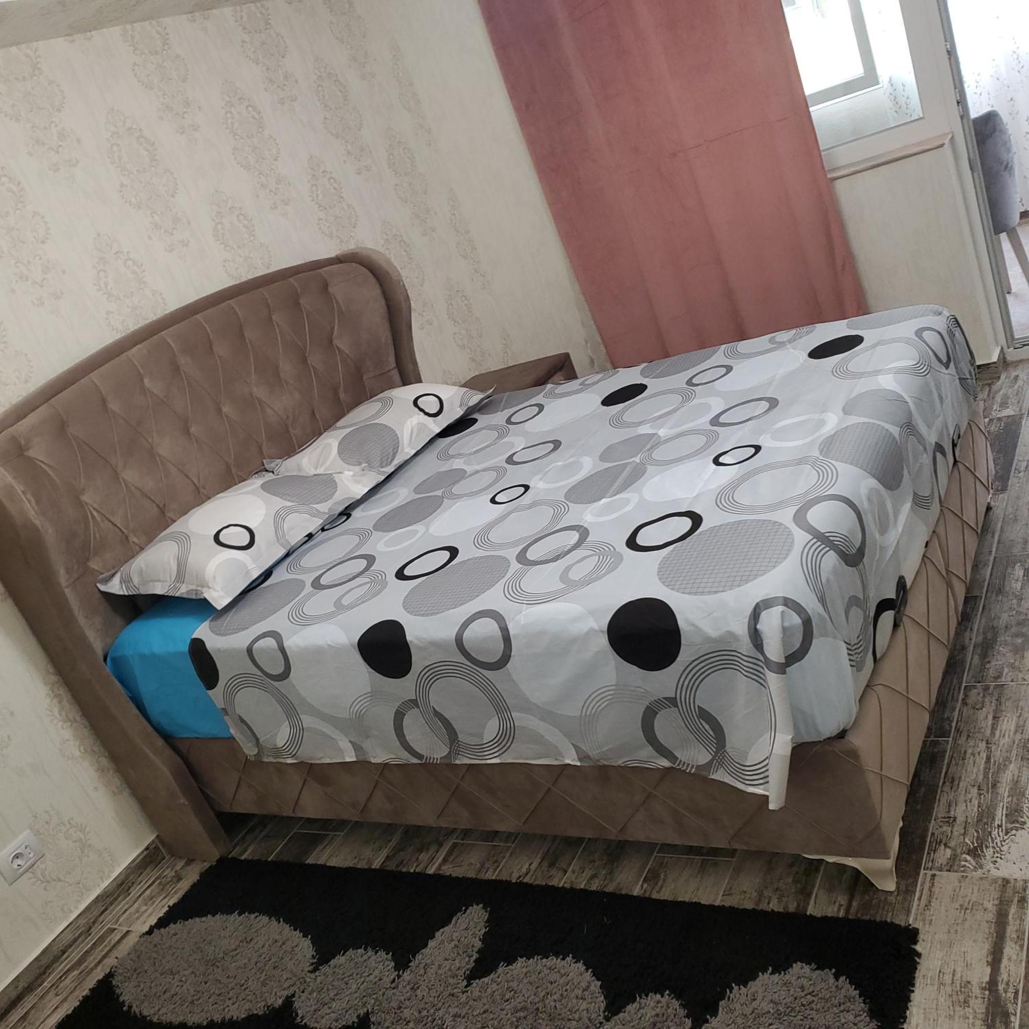 Luxury Apartament Bacovia บาเคา ภายนอก รูปภาพ